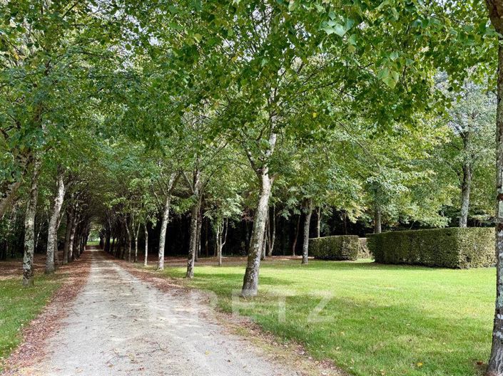 Image No.18-4 Bed Property for sale