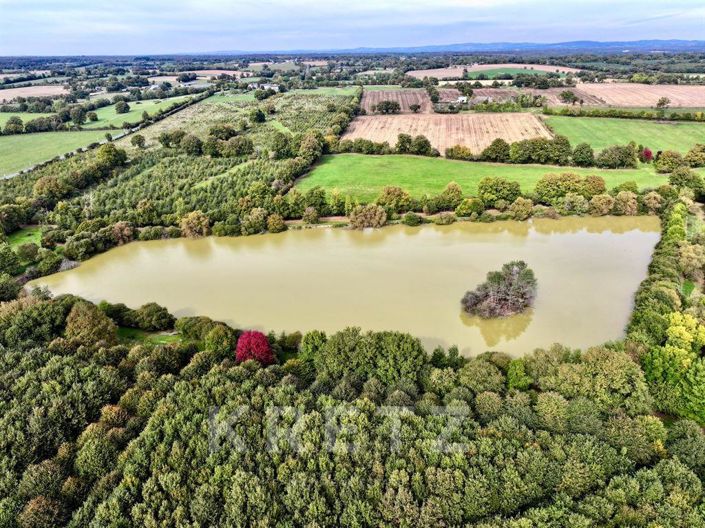 Image No.19-4 Bed Property for sale