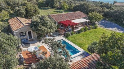 Maison de 4 chambres à vendre à Gordes