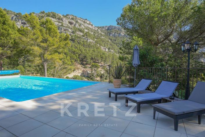 Image No.18-Maison de 14 chambres à vendre à Fontaine-de-Vaucluse