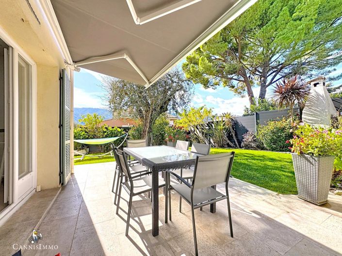 Image No.2-4 Bed House for sale