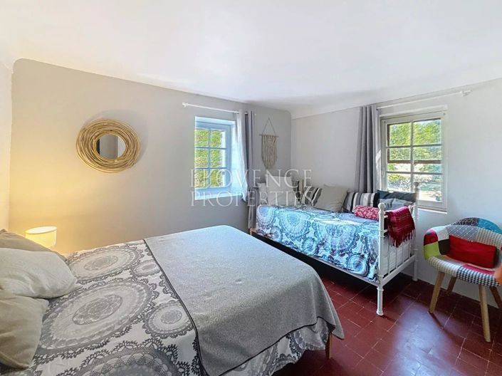 Image No.11-4 Bed House for sale