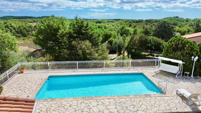 Image No.2-Maison de 4 chambres à vendre à Castelnau-de-Guers