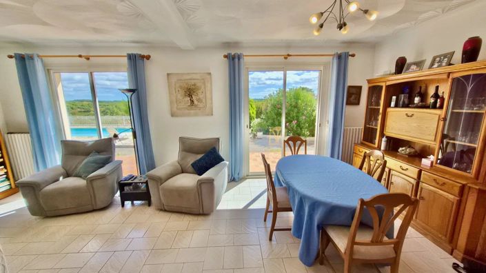 Image No.4-Maison de 4 chambres à vendre à Castelnau-de-Guers