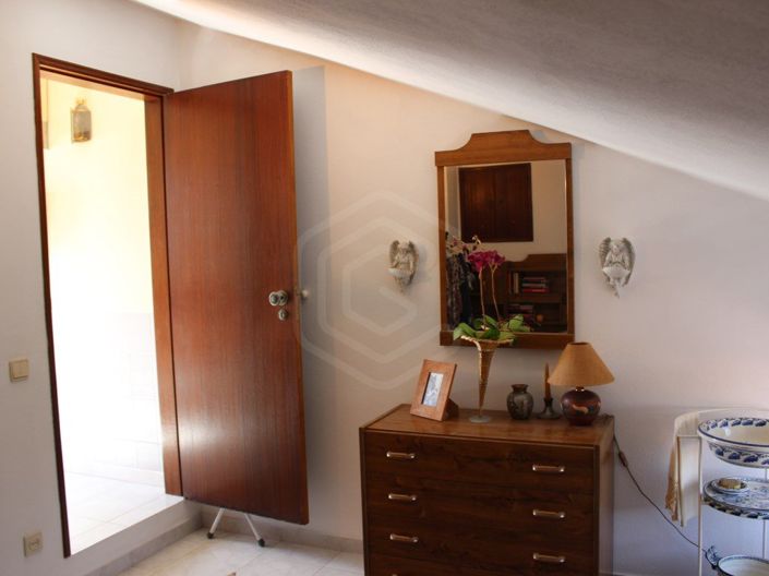 Image No.47-3 Bed House for sale