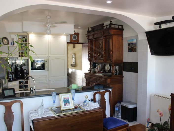Image No.6-3 Bed House for sale