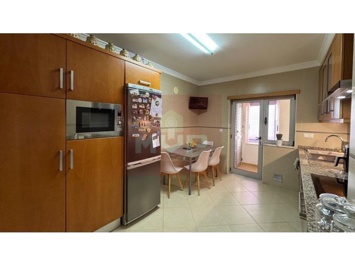Image No.11-4 Bed Apartment for sale