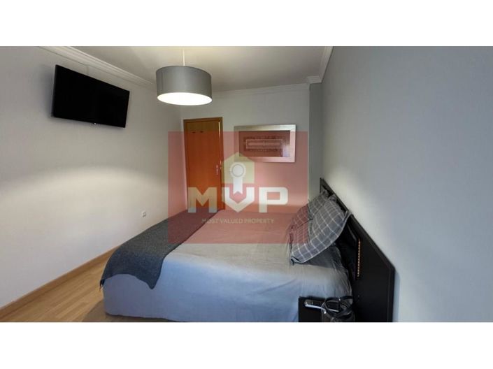 Image No.18-4 Bed Apartment for sale