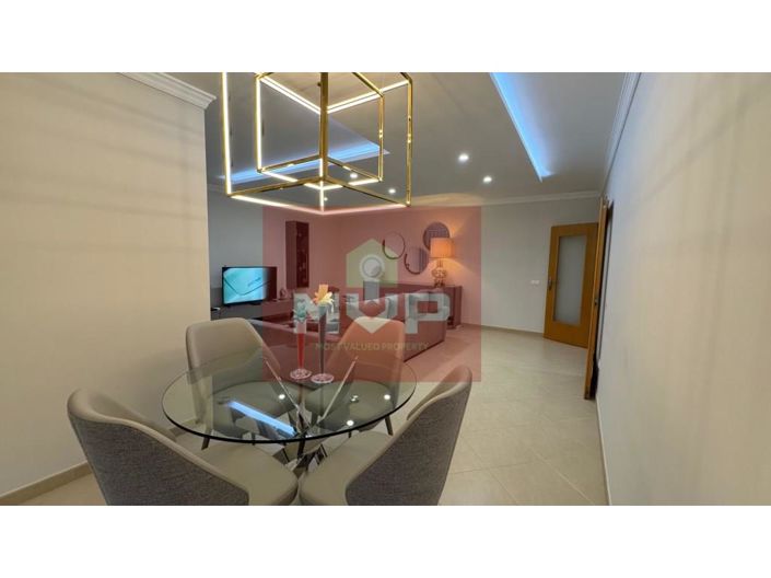 Image No.21-4 Bed Apartment for sale