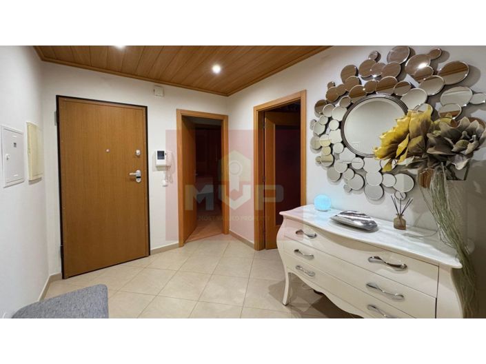 Image No.3-4 Bed Apartment for sale