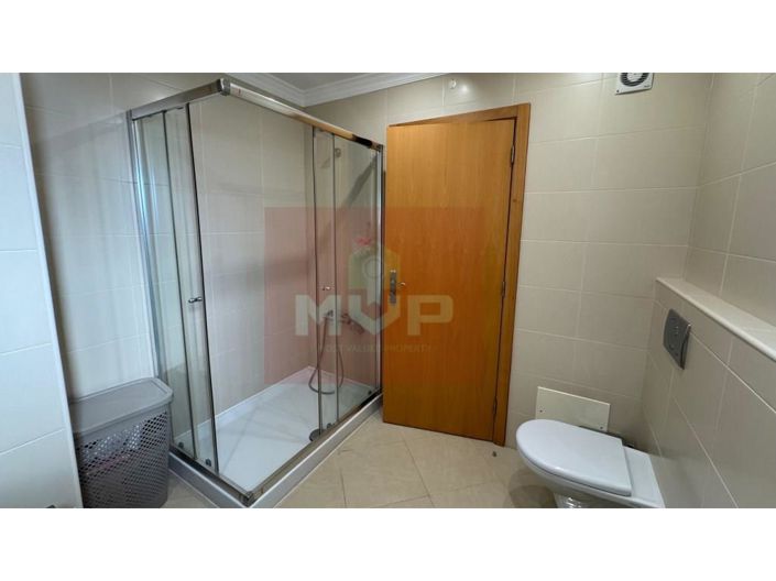 Image No.36-4 Bed Apartment for sale