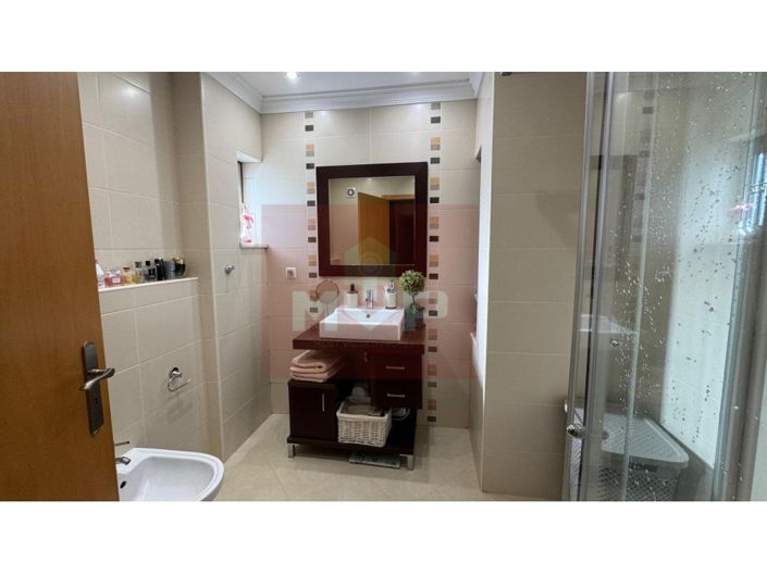 Image No.38-4 Bed Apartment for sale