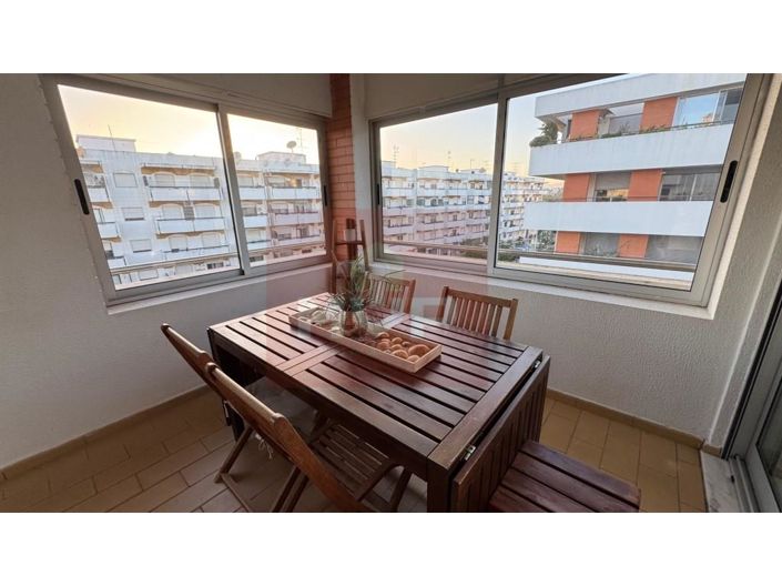 Image No.43-4 Bed Apartment for sale