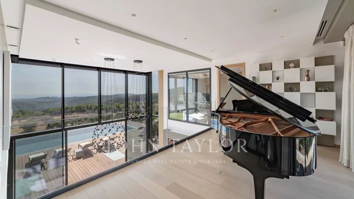 Image No.16-Maison de 6 chambres à vendre à Roquefort-les-Pins