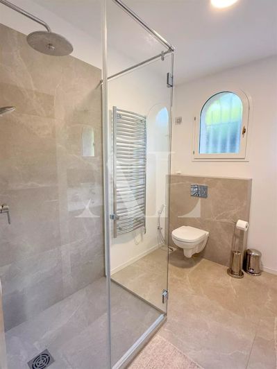 Image No.16-Maison de 8 chambres à vendre à Vallauris