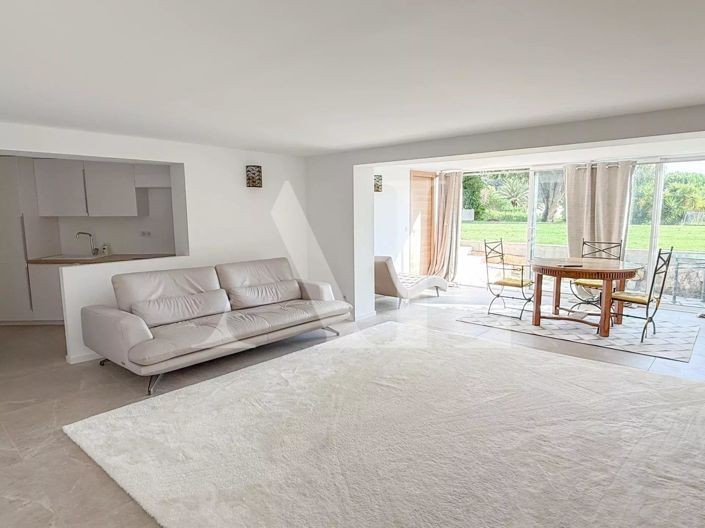 Image No.27-Maison de 8 chambres à vendre à Vallauris