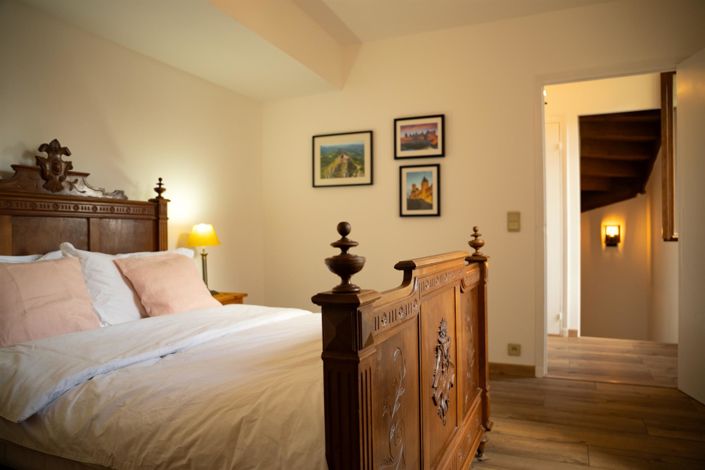 Image No.15-5 Bed House for sale