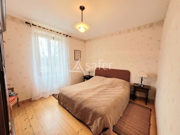 Image No.8-3 Bed House for sale