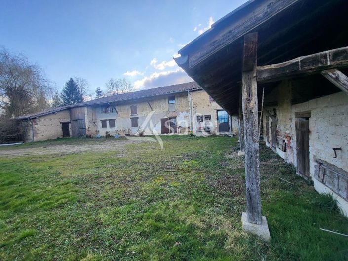 Image No.2-Maison de 3 chambres à vendre à Châtillon-sur-Chalaronne