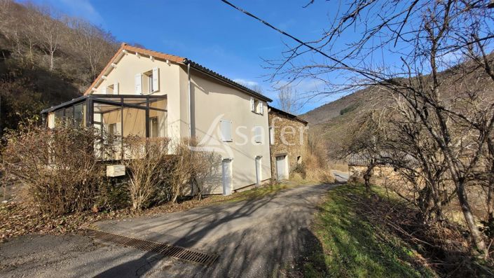 Image No.2-7 Bed House for sale