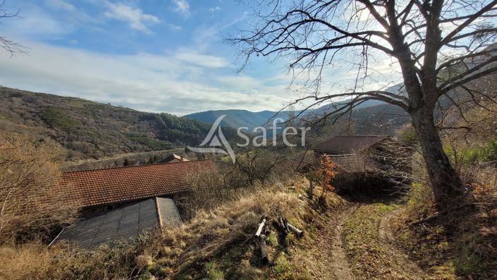 Image No.20-7 Bed House for sale