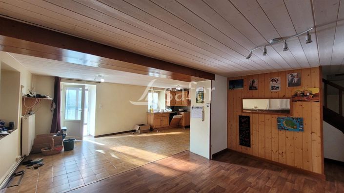 Image No.5-7 Bed House for sale