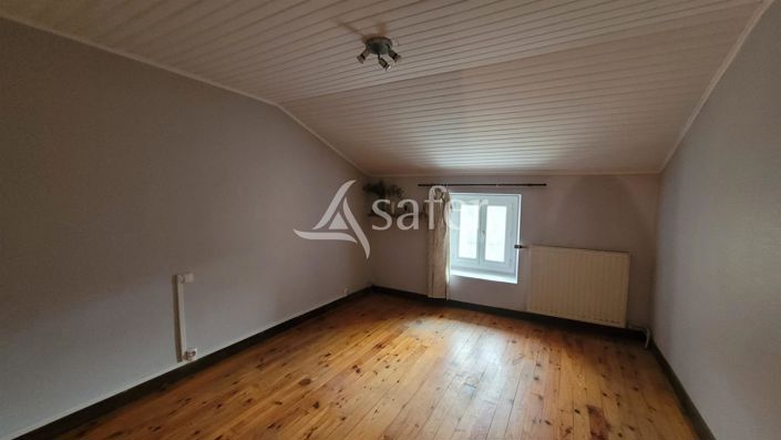 Image No.6-7 Bed House for sale