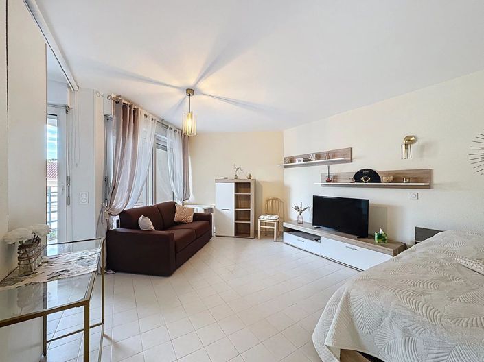 Image No.1-Apartment for sale