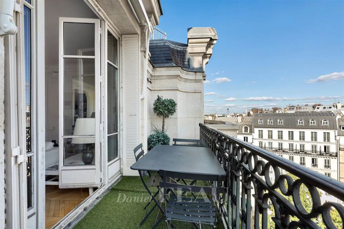 Image No.10-4 Bed Apartment for sale