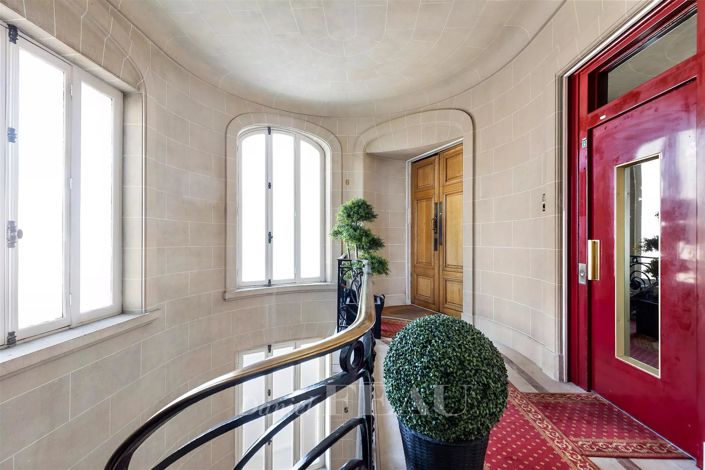 Image No.17-4 Bed Apartment for sale