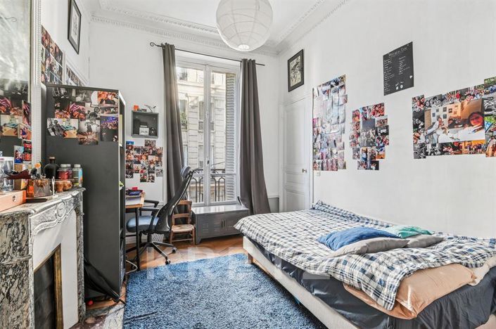 Image No.11-5 Bed Apartment for sale