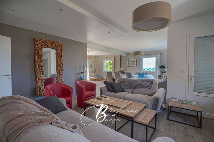 Image No.11-5 Bed House for sale