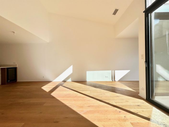 Image No.6-3 Bed Apartment for sale