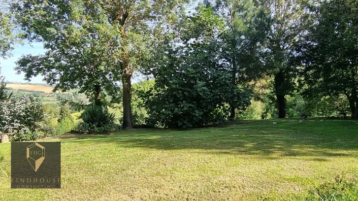 Image No.17-8 Bed House for sale