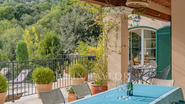 Image No.27-4 Bed House for sale