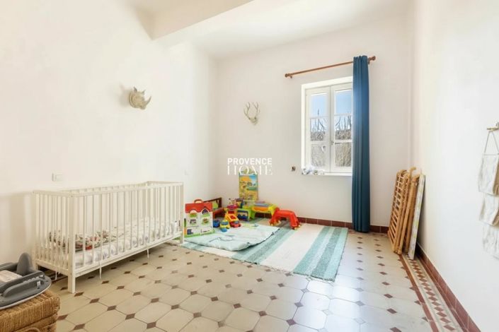 Image No.10-Maison de 5 chambres à vendre à Gordes