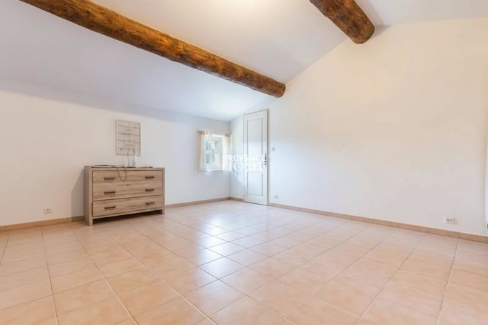 Image No.13-Maison de 5 chambres à vendre à Gordes