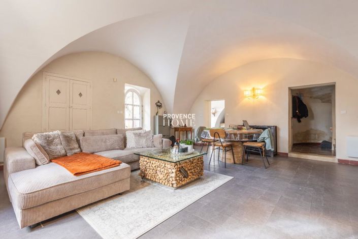 Image No.6-Maison de 5 chambres à vendre à Gordes