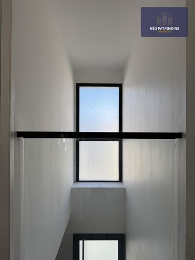 Image No.17-4 Bed House for sale