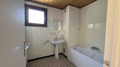 a4br3rpuh85f43248