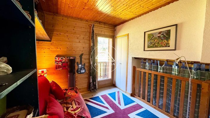 Image No.14-3 Bed House for sale