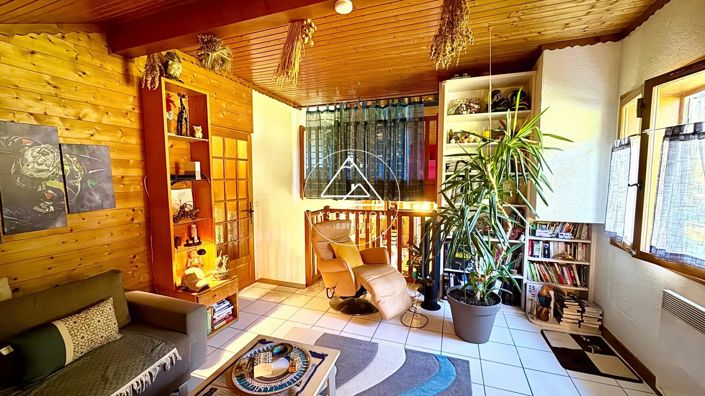 Image No.5-3 Bed House for sale