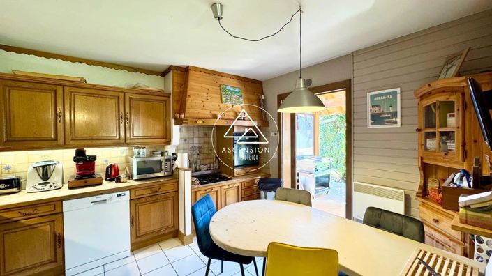 Image No.7-3 Bed House for sale