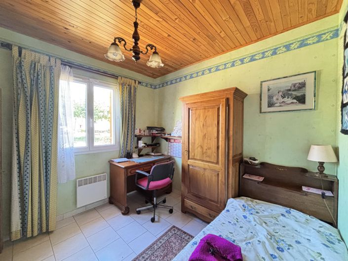 Image No.8-3 Bed House for sale