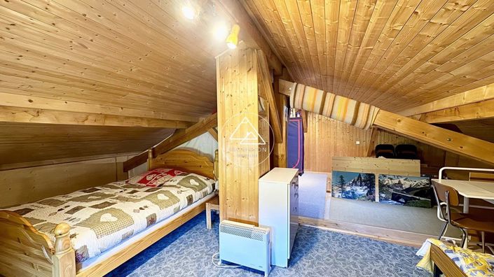 Image No.13-3 Bed House for sale