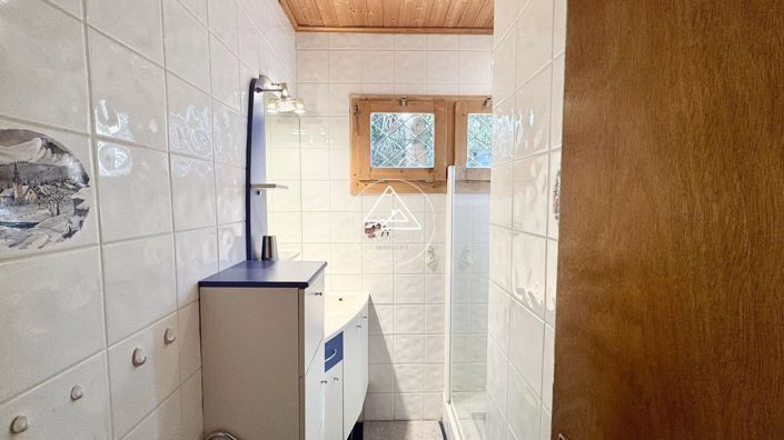 Image No.22-3 Bed House for sale