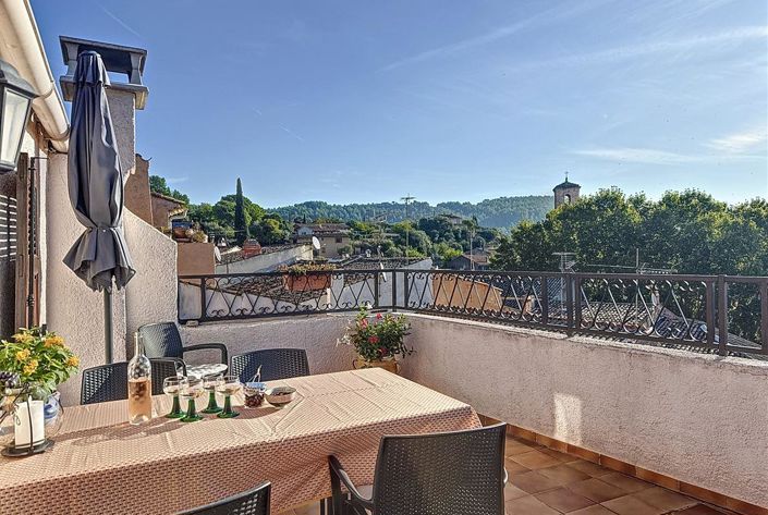 Image No.2-5 Bed House for sale