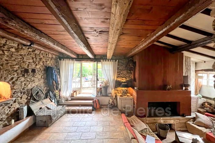 Image No.2-3 Bed House for sale