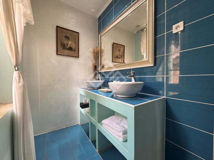 Image No.29-9 Bed House for sale