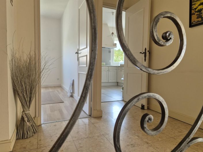 Image No.4-3 Bed House for sale